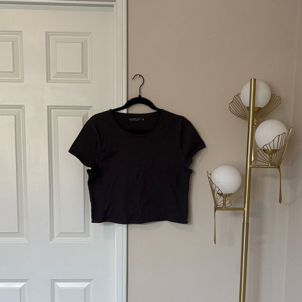 Abercrombie & Fitch Grey Ribbed Tee